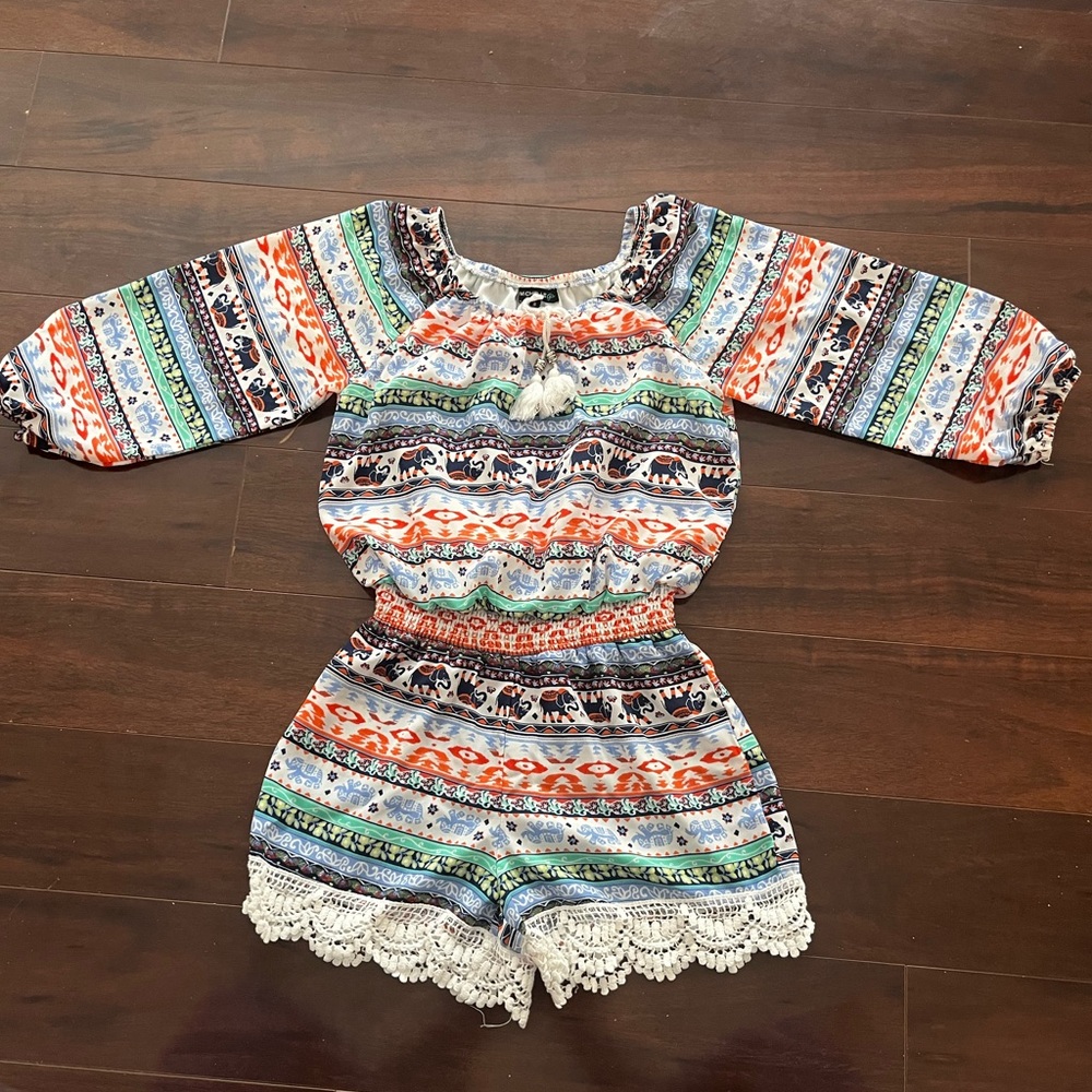 ⭐️EUC - My Michelle - Girls M Romper - 3/4 sleeve, Lace Design